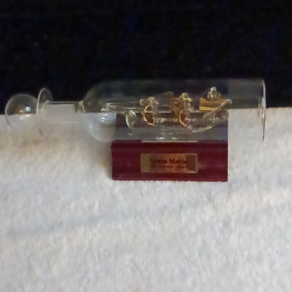 Mayflower Model Glass Ship